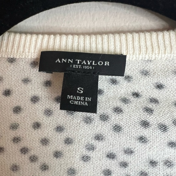 Ann Taylor woman’s polka dot cotton blend cardigans sweater - Picture 4 of 7